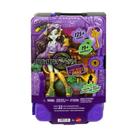Monster High Jinafire con Maleta Gore-geous Oasis
