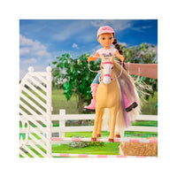 Nancy Un Dia Con Su Caballo
