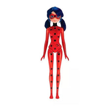 Cargar imagen en el visor de la galería, Miraculous Ladybug Muñeca Básica Bandai P50261
