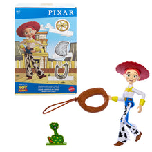 Cargar imagen en el visor de la galería, Figura Jessie Toy Story Disney Mattel HTR72
