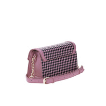 Cargar imagen en el visor de la galería, Bolso Tipo Crossbody Barbie Gorett Chenson Opty BR23090-P
