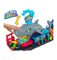 Hot Wheels Lavado de Autos Mega Tiburón Vehiculo Color Reveal
