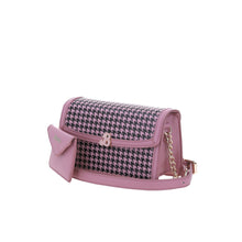 Cargar imagen en el visor de la galería, Bolso Tipo Crossbody Barbie Gorett Chenson Opty BR23090-P
